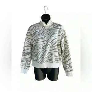 Oli Viv women’s Long Sleeve half zip Pullover Sweatshirt cream green sz L used